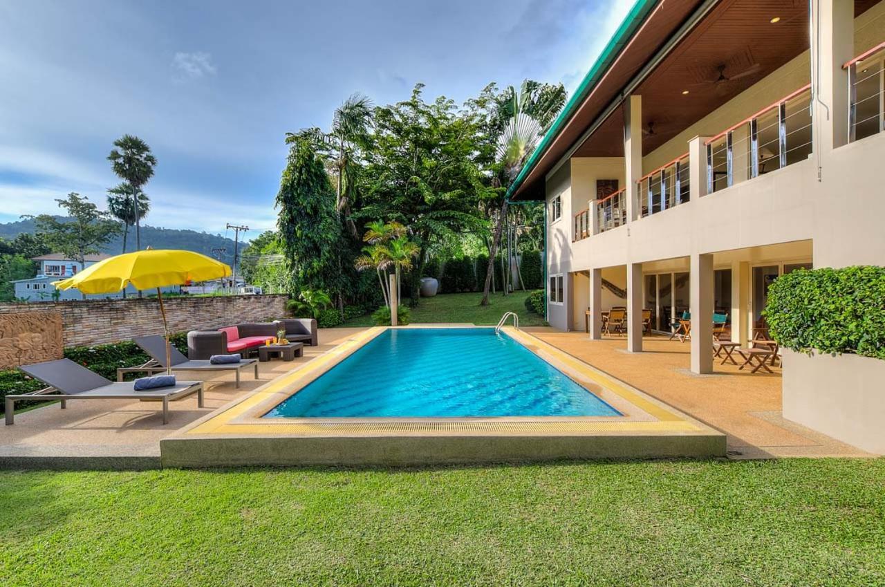 Viola Pool Villa Rawai Exterior photo