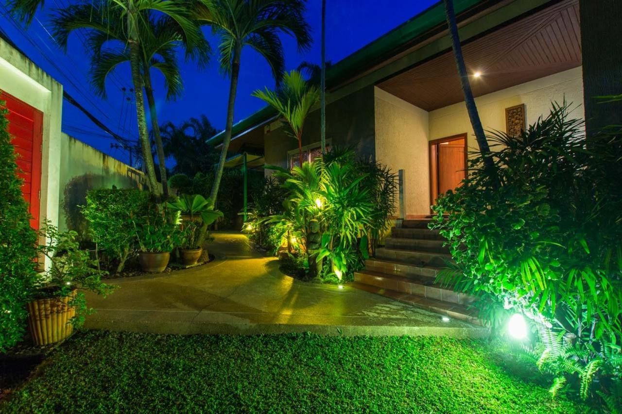 Viola Pool Villa Rawai Exterior photo