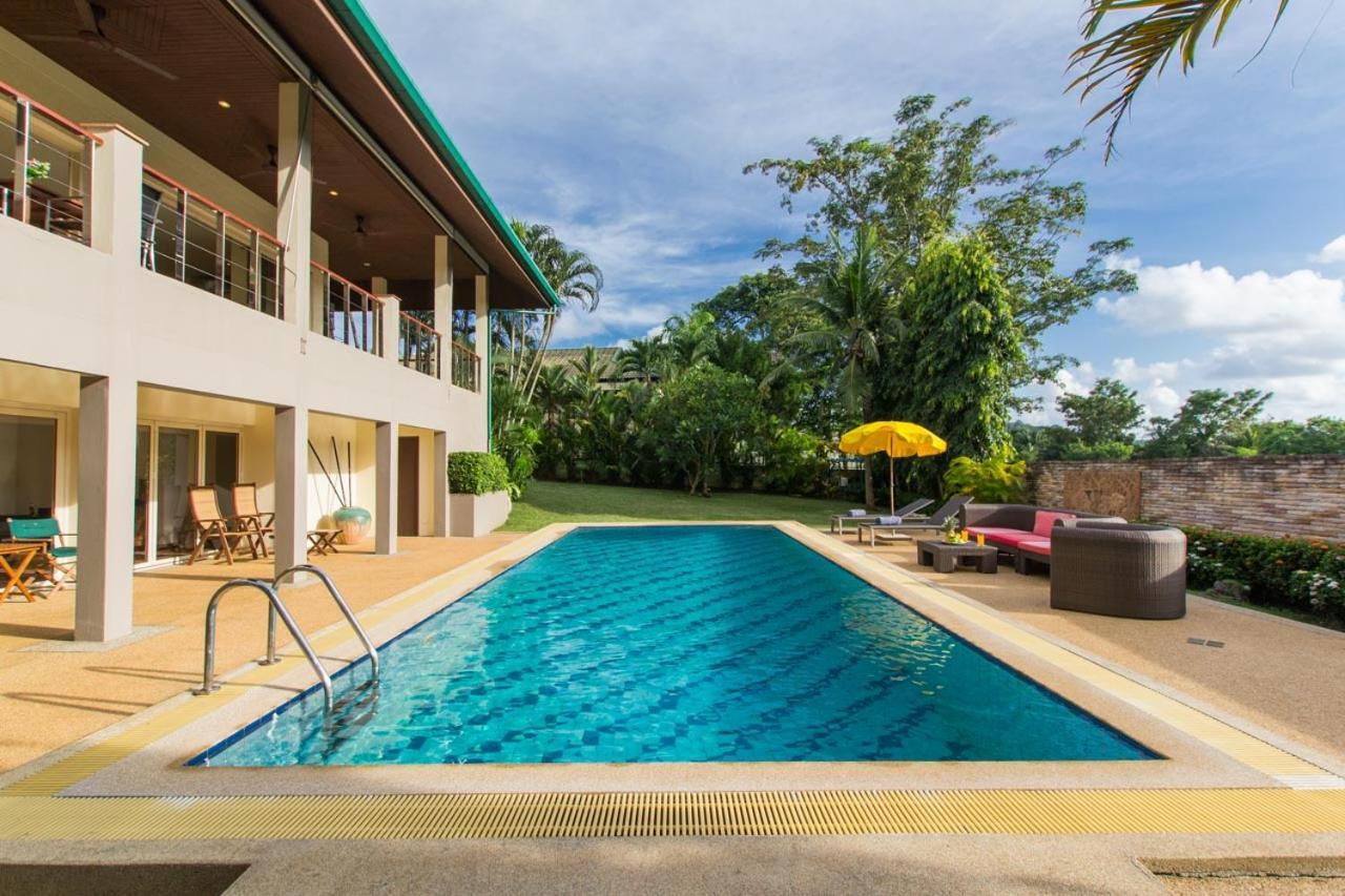 Viola Pool Villa Rawai Exterior photo